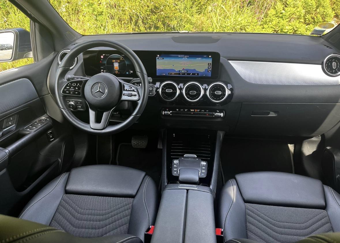 Mercedes Benz B180