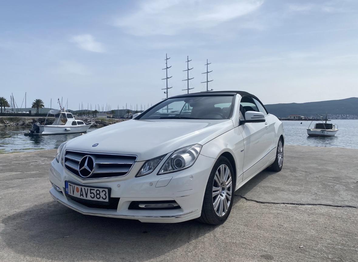 Mercedes Benz Cabriolet 2