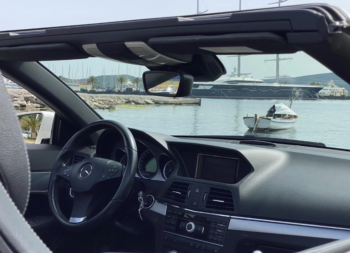 Mercedes Benz Cabriolet 2
