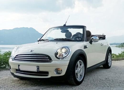 Mini Cooper White